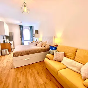appartamento-alice-smart.hotelinveneto.com/